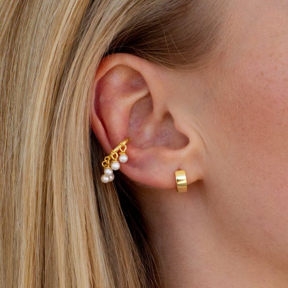 chunky huggie hoop earrings, Huggie hoop earrings, - Picture 9 of 10